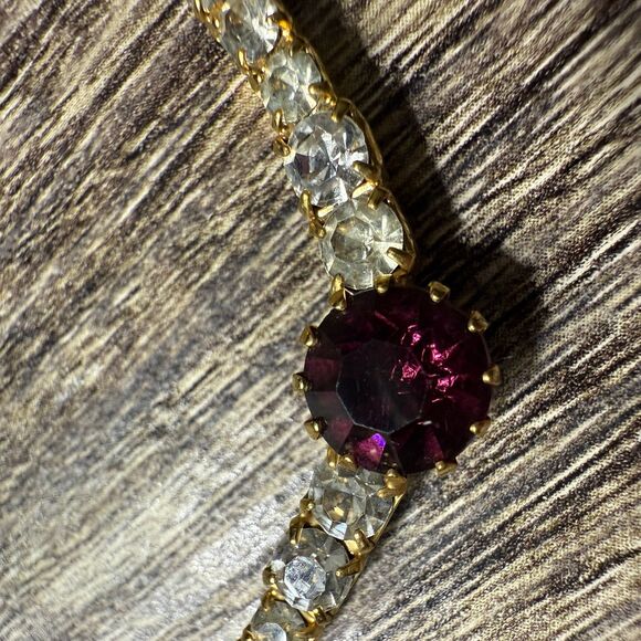 Vintage Necklace - Picture 2 of 10